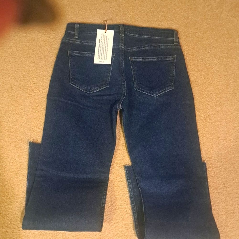 WAIST 28    MAGAZIN JEANS  WAIST